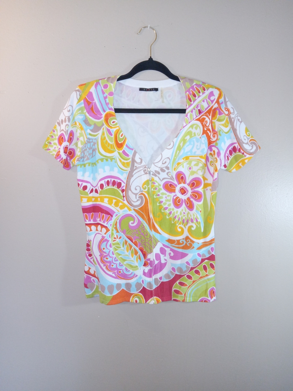 Cyrus Bright Paisley V-Neck Short Sleeve Cardigan in White, Pink & Green